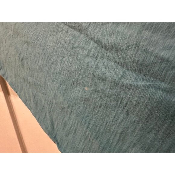 Old Navy women’s size large Free your mind t-shirt - Picture 9 of 12